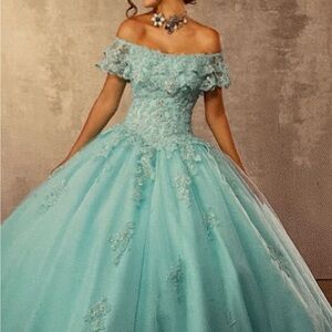 Quince/Sweet 16 Off-Shoulder Ball Gown in Aqua Blue
